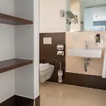 Strandhotel מלון