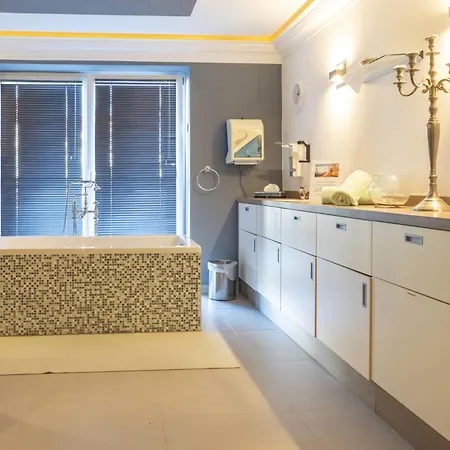 Strandhotel 4* Dranske
