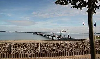 ホテル Strandhotel