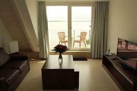 Strandhotel Отель 4*