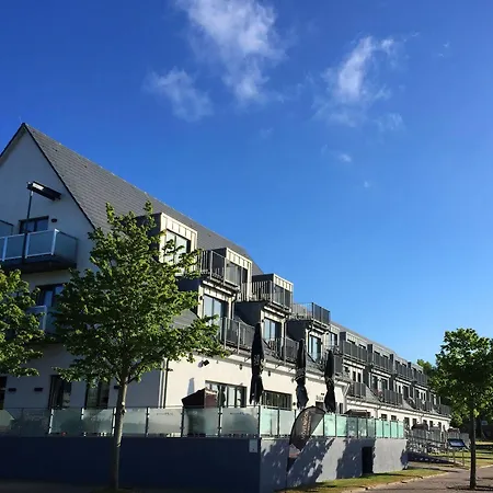 ホテル Strandhotel 4*