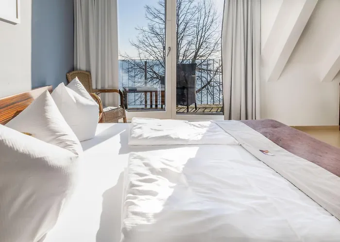 Szálloda Strandhotel 4*